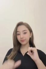 Nonton Film Video Viral Leona Khanza Tiktokers Pirang Mantab Ulekan Nya Sub Indo